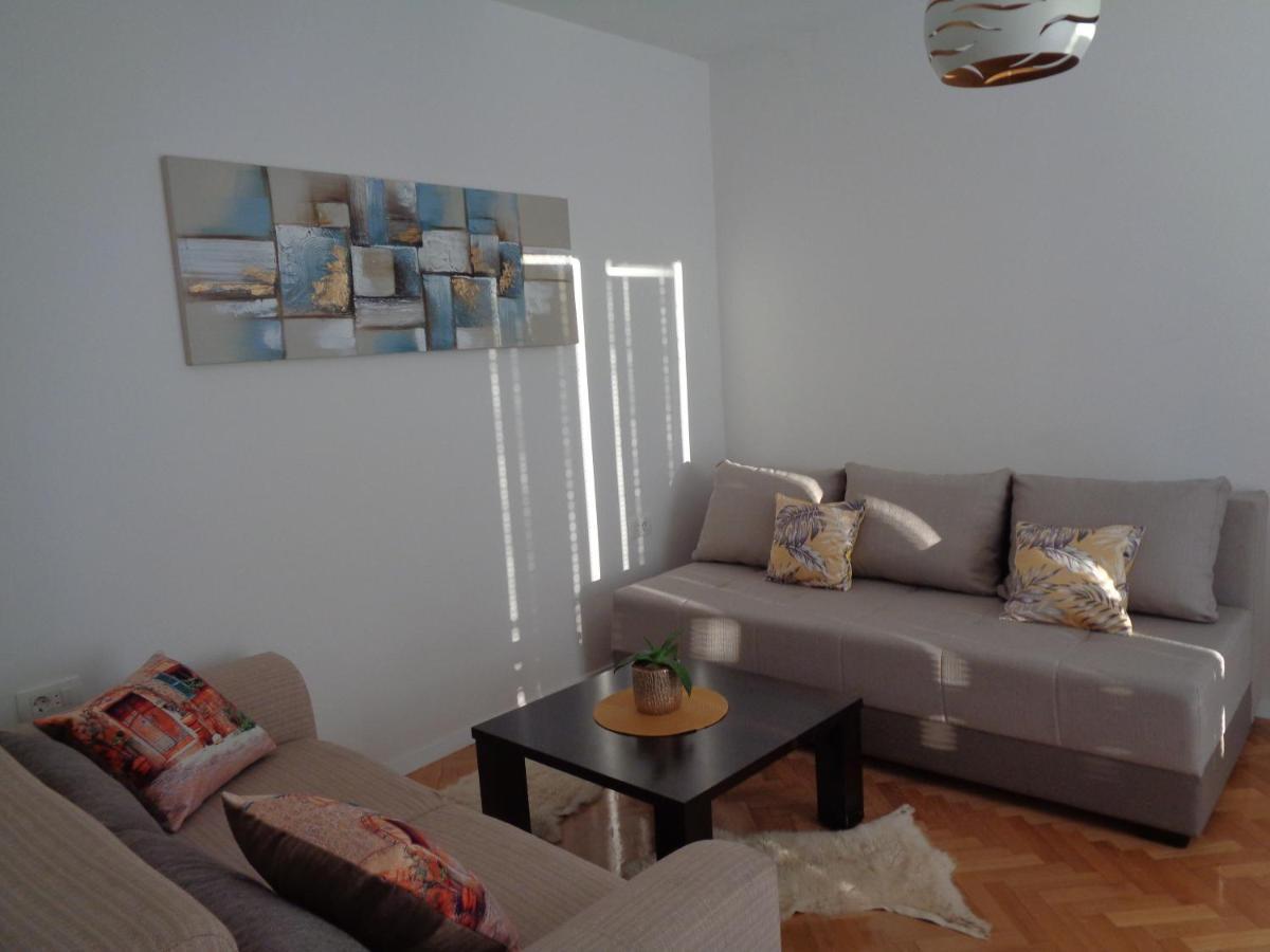 Apartments Miki 2 Novalja Extérieur photo